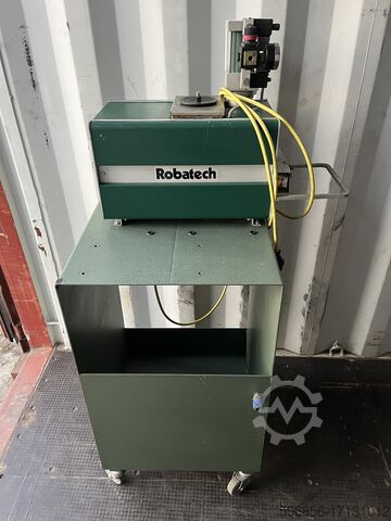 Robatech RoBa 30 — агрегат горячего клея (hot-melt), 900 г/мин, 40 бар