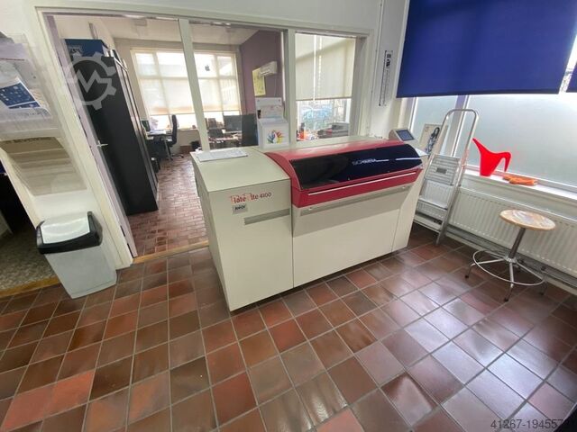 SCREEN PT-R 4100