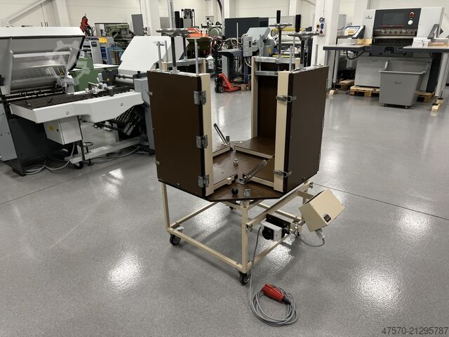 MURO 4 x 5000 A4/HAD 4-station bookbinding press for gluing