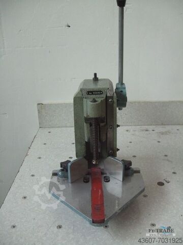 Polygraph Y6R Y6R