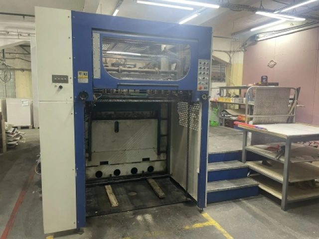 Высечка Yawa MW1050Y, 2010 г.в. формат 1050/750. В хорошем состоянии