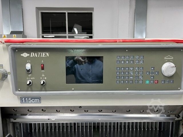 DATIEN CT-115 ECE — гильотинный резак, 1 150 мм