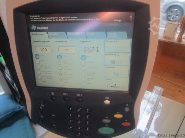 XEROX DC250 mit Broschürenfinischer