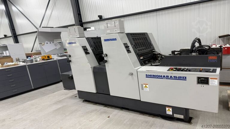 2 цвета Shinohara 52-2