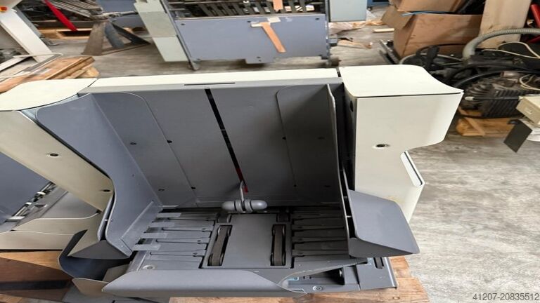 Neopost SI-82 folding inserting m