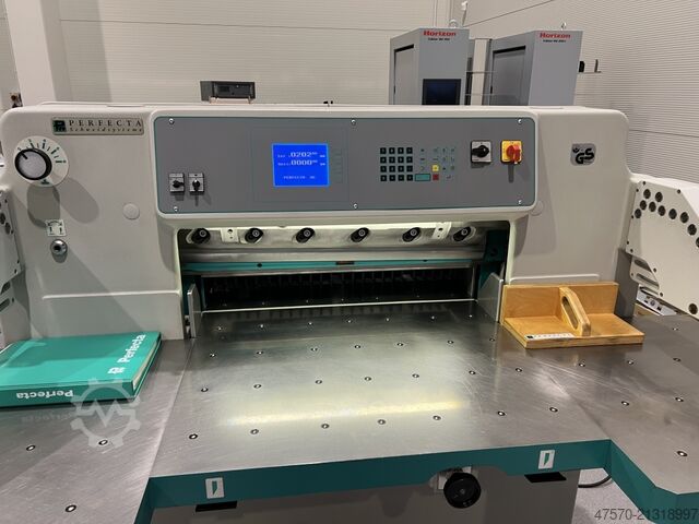 Perfecta 76 UC Paper Cutting Guillotine