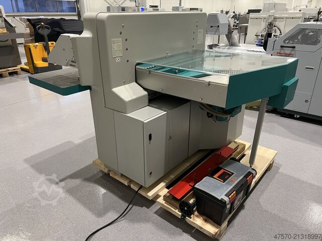 Perfecta 76 UC Paper Cutting Guillotine