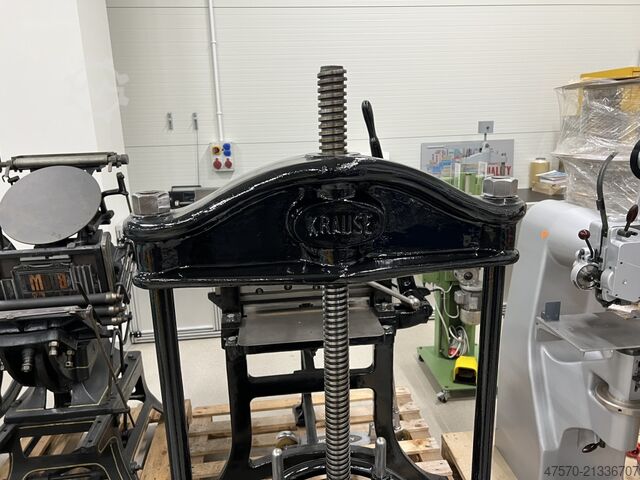 Karl Krause Large Bookbinding Press