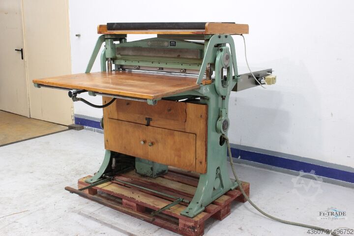 Grooving and perforating machines W. Kroll & Co