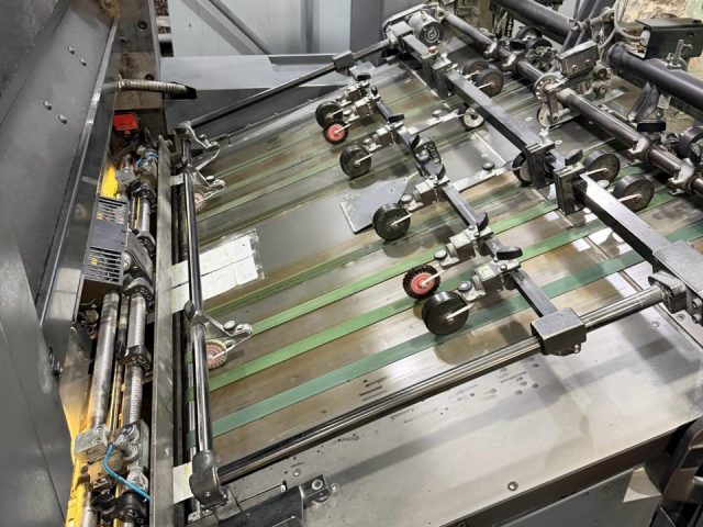 HEIDELBERG SM 102-4-P3+L, 2006 г.в., 4секции+лак, с переворотом, 181 млн. отт.. Пульт CP 2000